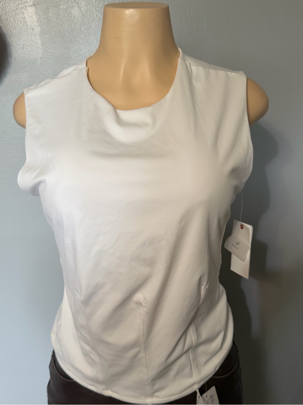 Good American White Sleeveless Crew Tank Top